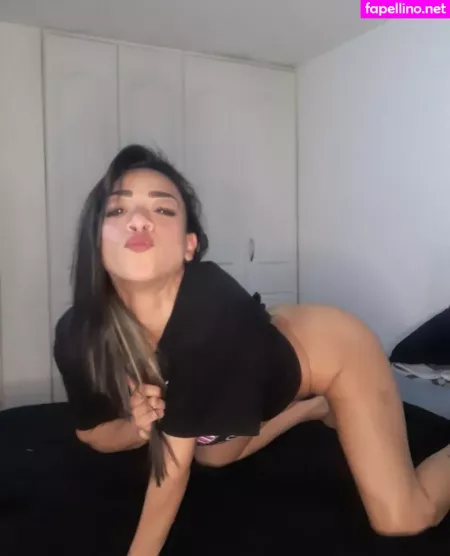 Nena Latina OnlyFans Thumbnail #PpubGNehiQ