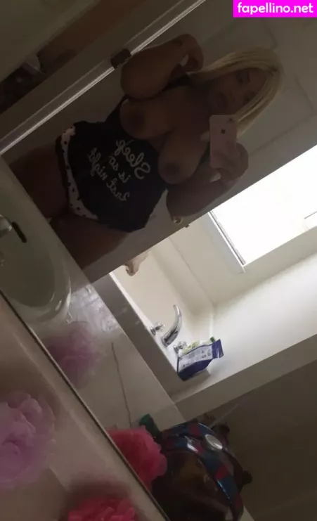 Nenethedream OnlyFans Thumbnail #NRoU1XmOAB