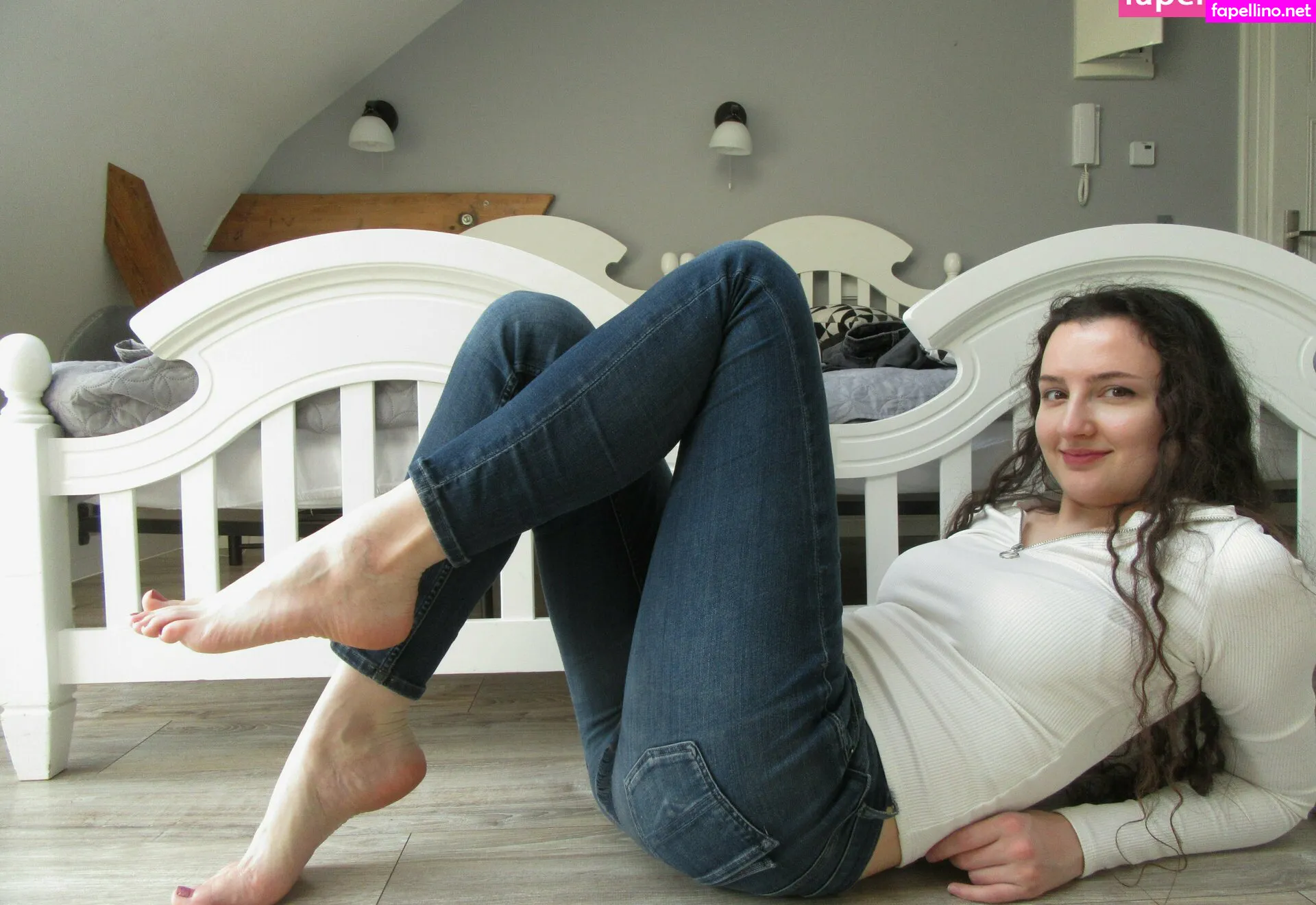 feet.ofneola, neolasoles Nude Leaked OnlyFans Photo #E8QjTPphHn