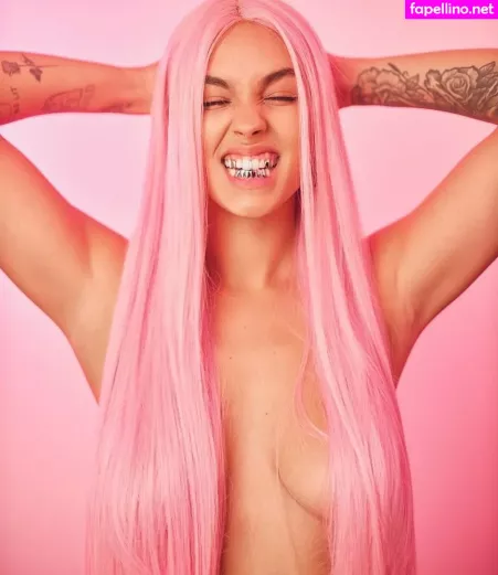 Neomi Attal OnlyFans Thumbnail #GnrLPOicg6