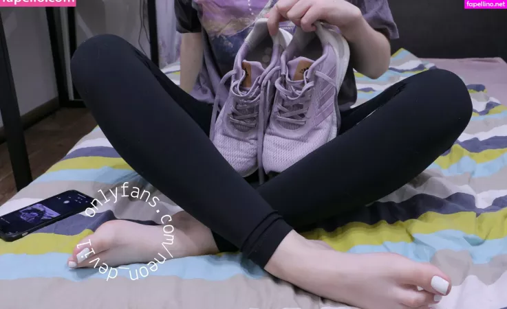 Neon Paws OnlyFans Thumbnail #z7zyo3WULq