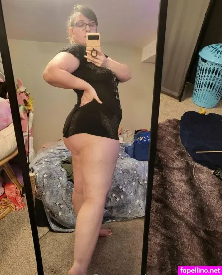 Neonelfofficial OnlyFans Thumbnail #acnwLvo0sz