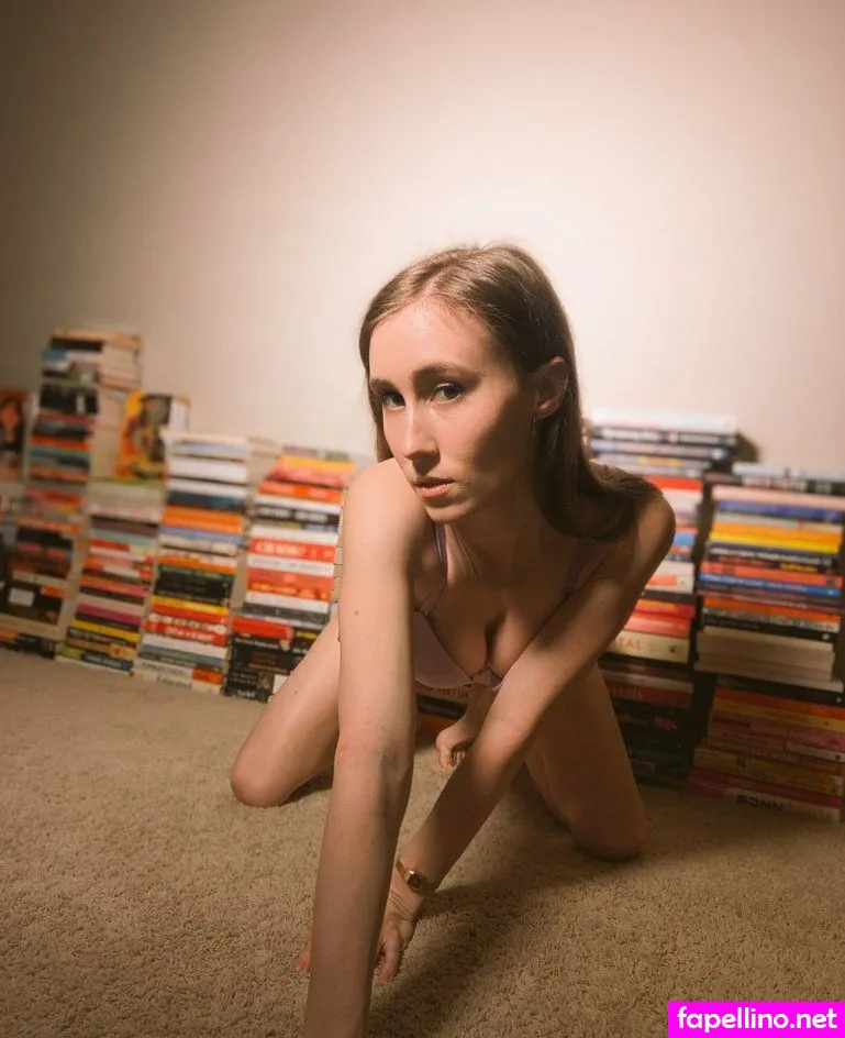 nerdnextdoorandmore, nerdnextdoorx Nude Leaked OnlyFans Photo #3OVgswVwAB