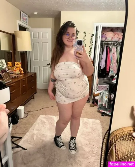 Nerdyandcute OnlyFans Thumbnail #KiOQFxMqs3