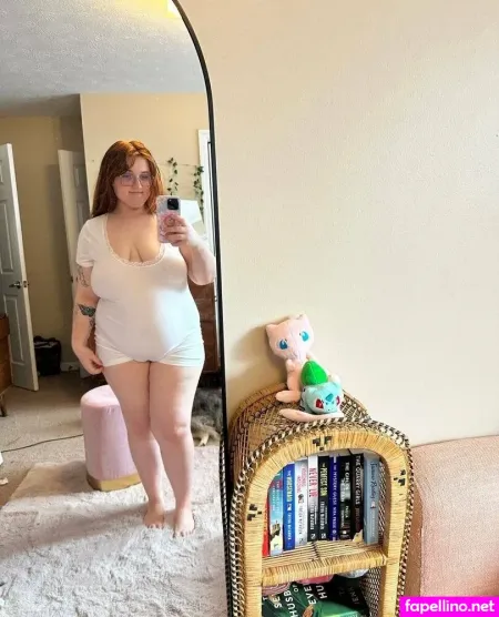 Nerdyandcute OnlyFans Thumbnail #txBb57yZu6