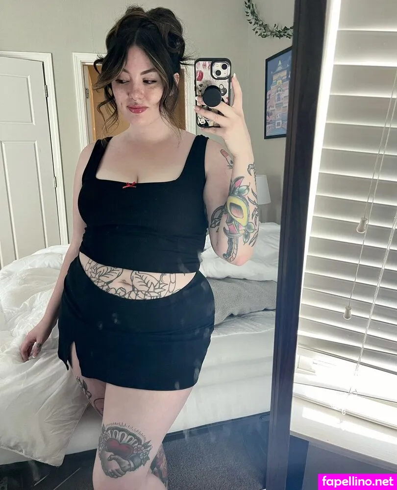 nerdydirtypeach, the_nerdy_peach Nude Leaked OnlyFans Photo #H001wsoOLH