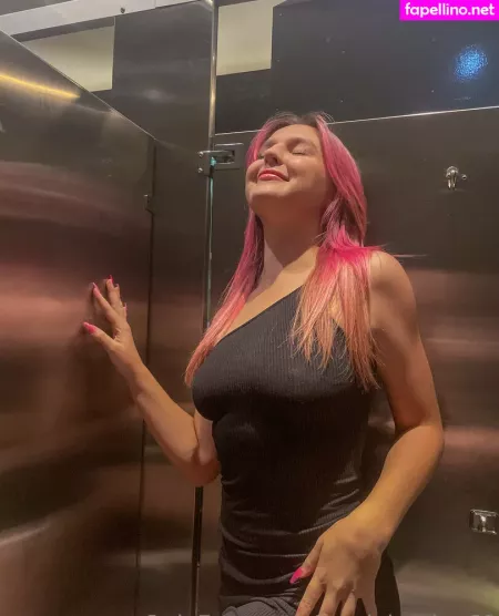 Nerdyhayley69 OnlyFans Thumbnail #IyHX2gAEDM