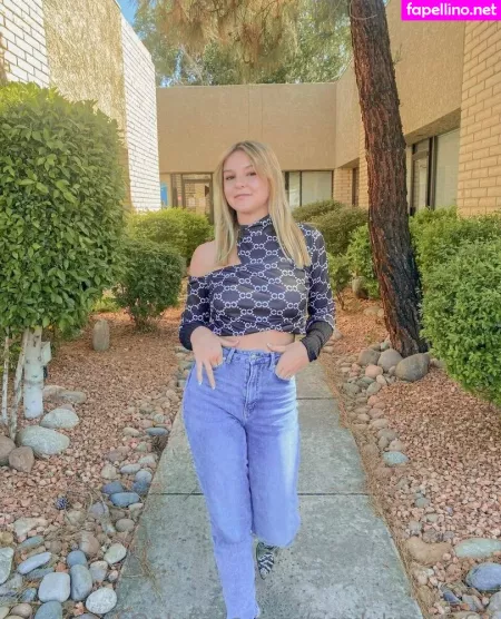 Nerdyhayley69 OnlyFans Thumbnail #soPLJuQ4m3