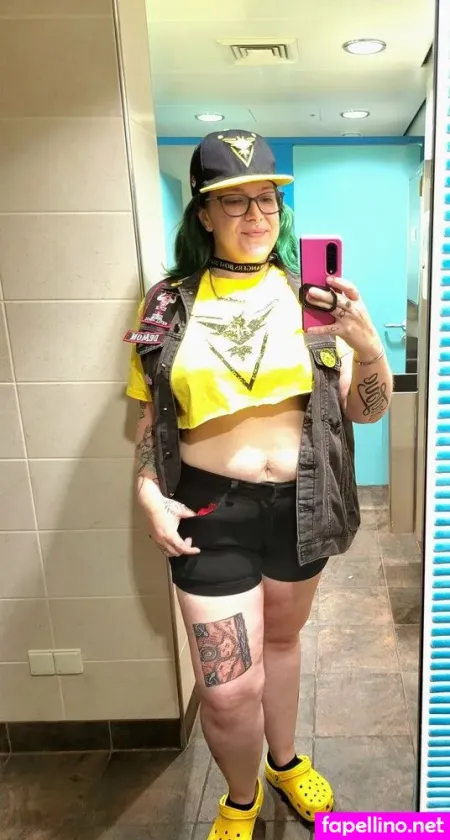 Nerdylively OnlyFans Thumbnail #BI2VttFPrU