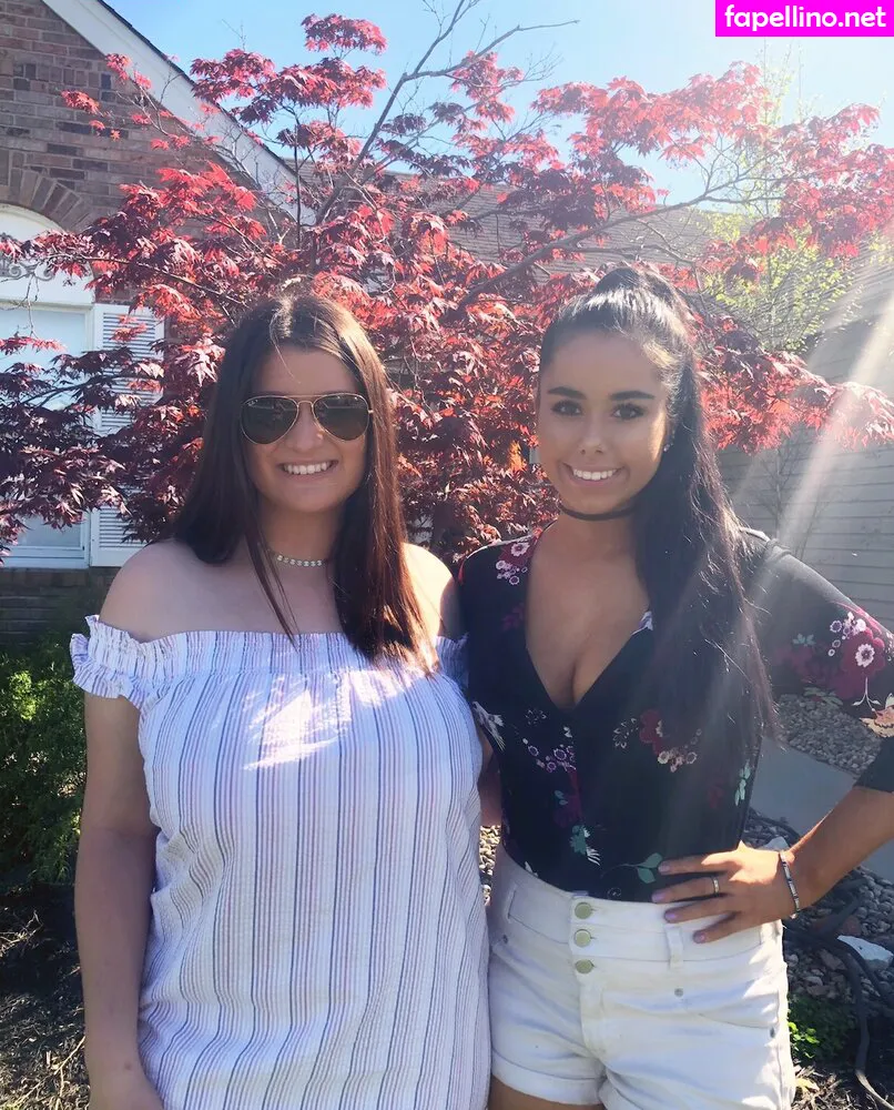 nerdysara, sophia.rosemariee Nude Leaked OnlyFans Photo #Q9RCXpJEin