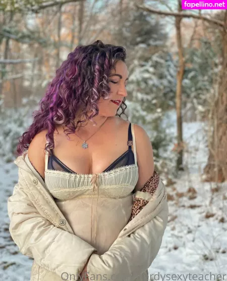 Nerdysexyteacher OnlyFans Thumbnail #NeBgV4VFY6