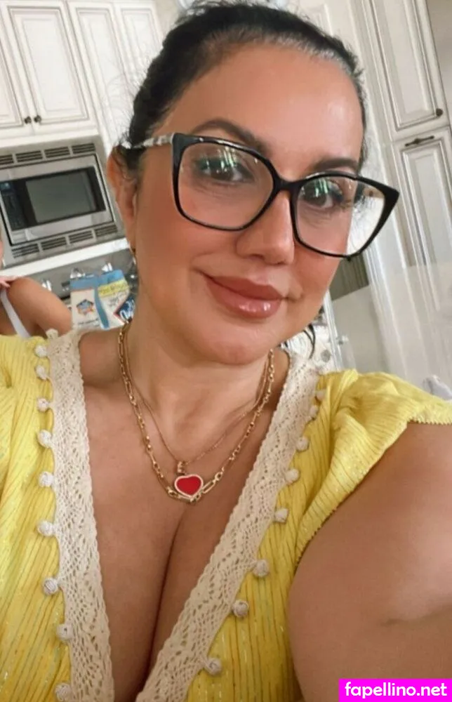 Nina, ninahazem Nude Leaked OnlyFans Photo #2oWh5ReaGS