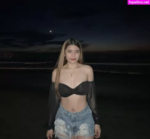 Neslyn Ly OnlyFans Thumbnail #JTSUcbQ7M0