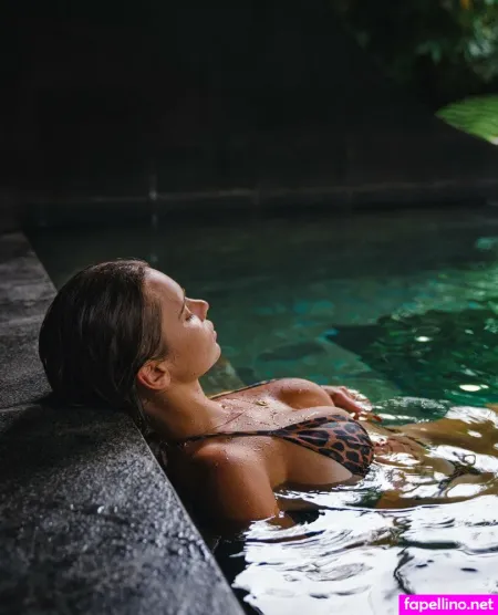 Nesrayel OnlyFans Thumbnail #7tJKofx3gj