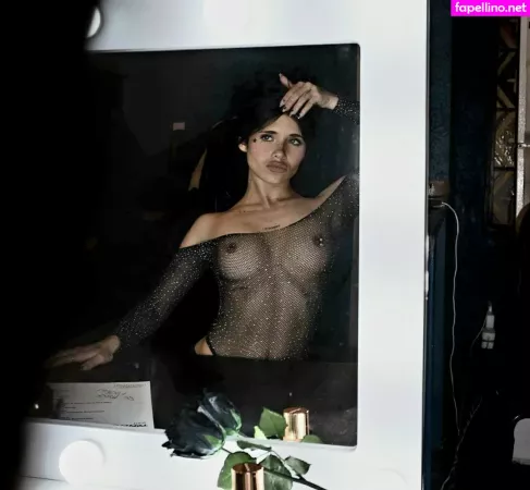 Nessa Barrett OnlyFans Thumbnail #I2Vv7KqlAx