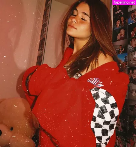 Nessa Barrett OnlyFans Thumbnail #ku2CNzwzjH