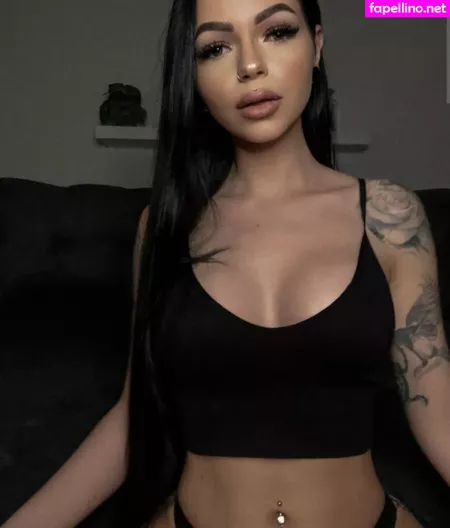 Nessa Jane OnlyFans Thumbnail #HasRoqYh4d