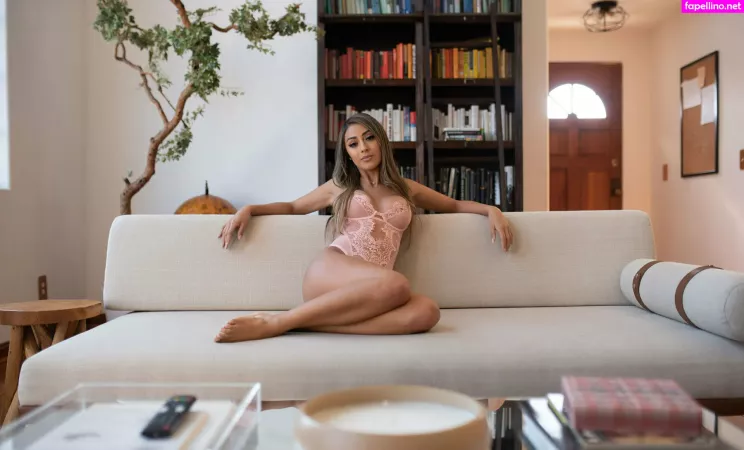 Nessa Star OnlyFans Thumbnail #RRAh3uvlZ0