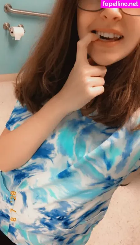 Nessajade OnlyFans Thumbnail #bVpgHsRRKa