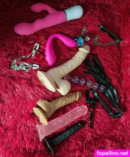 Nessi The Violinist OnlyFans Thumbnail #7NrtjbdUh9