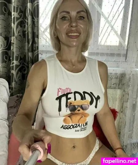 Nessi The Violinist OnlyFans Thumbnail #NzoHZtpIpW