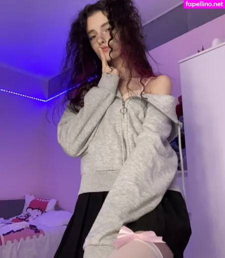 Nestix OnlyFans Thumbnail #HvcXsiVFp5