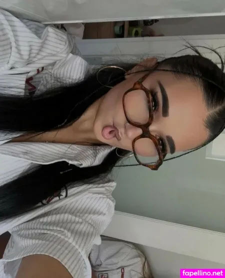 Nevaeh Magrin OnlyFans Thumbnail #EavrN9nL1p