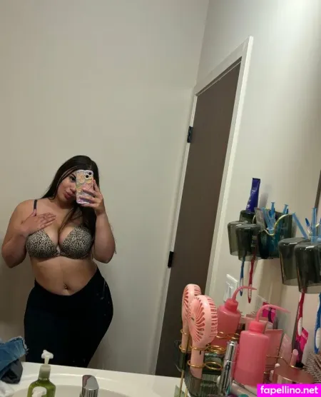 Nevaehbih OnlyFans Thumbnail #7tBa2zvj6O