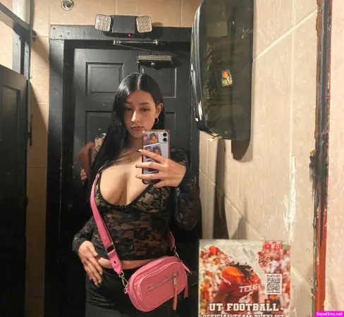 Nevaevaaaaa OnlyFans Thumbnail #aw5E2tAPYe