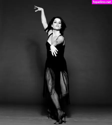 Neve Campbell OnlyFans Thumbnail #7H4KpMdCxT