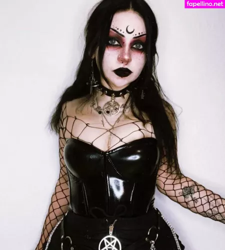 Nevernanoir OnlyFans Thumbnail #Rf4ks6UDjH