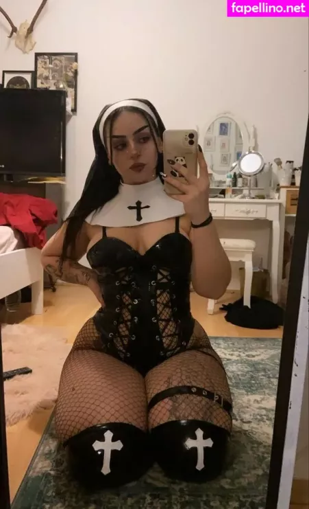 Nevernanoir OnlyFans Thumbnail #e0NtI9pv7h