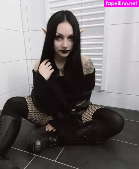 Nevernanoir OnlyFans Thumbnail #uPiufoFx5A