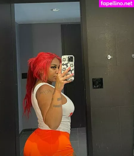 Nevssextapes OnlyFans Thumbnail #4gHw7ekT4r