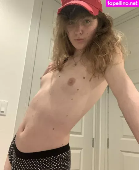 Newdle Head Bella OnlyFans Thumbnail #bGY88UmO4V