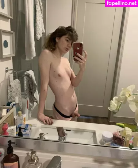 Newdle Head Bella OnlyFans Thumbnail #kOsKVeEaLy