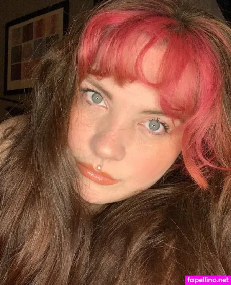 Newengland Girl OnlyFans Thumbnail #SQLwy4WO0J