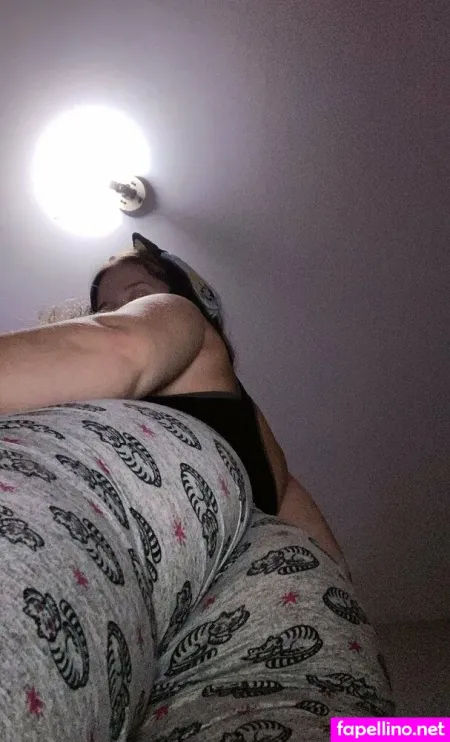 Newfoundbabiefree OnlyFans Thumbnail #NhsZx2t7Ru