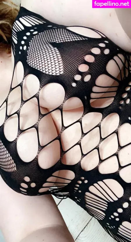 Newnaughtyneighbor OnlyFans Thumbnail #RX0llU2x39