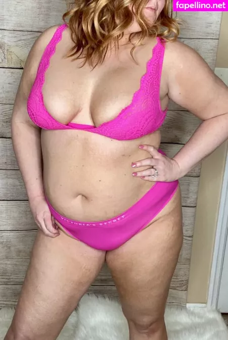 Newnaughtyneighbor OnlyFans Thumbnail #ogxVVXkZno