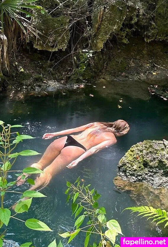 natalieunderwater, newtelie Nude Leaked OnlyFans Photo #Cdx4xndnCH