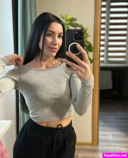 Next Door Mommy OnlyFans Thumbnail #cFgQ1dsxlH