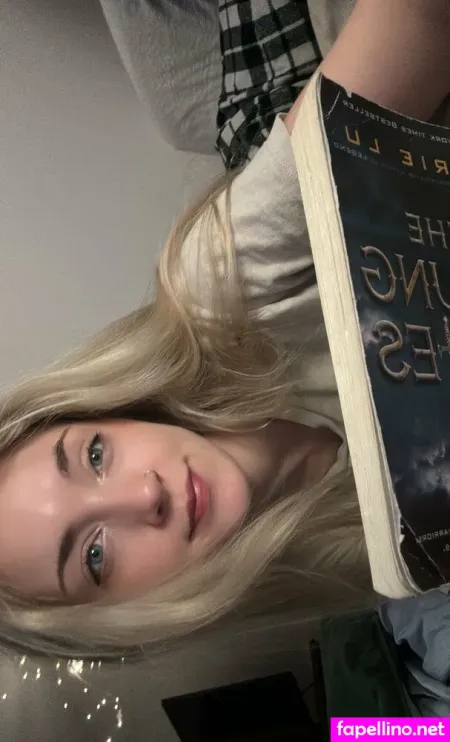 Nextdoornataile 2 OnlyFans Thumbnail #I0p8xsPHJi