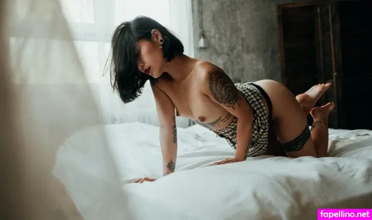 Ney Riven OnlyFans Thumbnail #5naSC3YZ3J