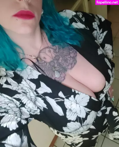 Nezuko18 OnlyFans Thumbnail #cNNwkklYVP