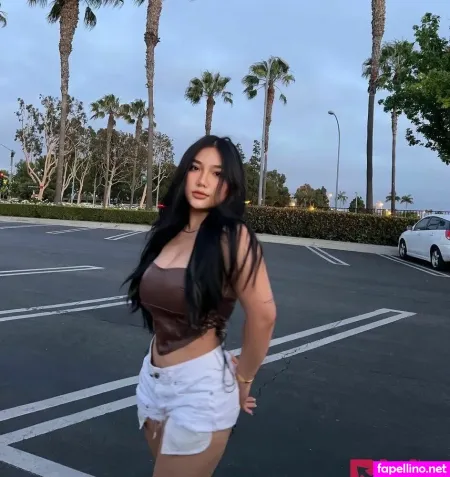 Ngan Nguyen 2 OnlyFans Thumbnail #1Wyq6U31ZS