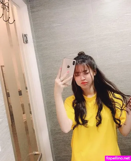 Nguyen Ha Linh OnlyFans Thumbnail #EXPr9YZ1oI