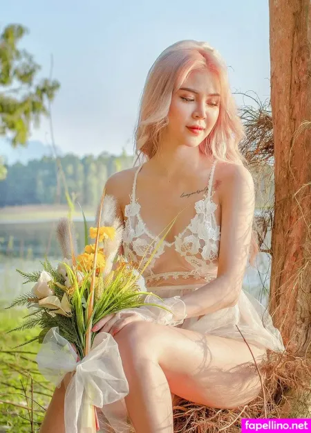 Nguyen Ha Linh OnlyFans Thumbnail #cNxZZzJcRa