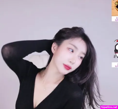 Nhs960212 OnlyFans Thumbnail #mS3sOTLzpR