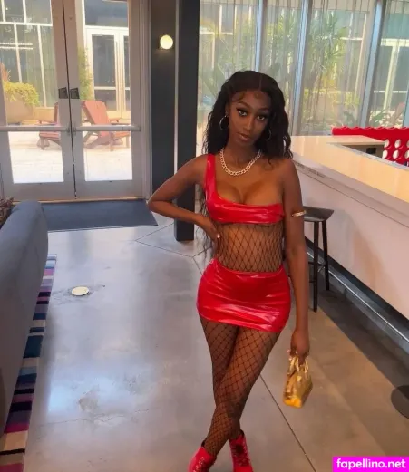 Nia Bia OnlyFans Thumbnail #1hU2jcyUa0